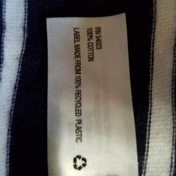 Gap Navy White Stripe Light Blue Polka dot Tee Size Medium - Picture 10 of 10